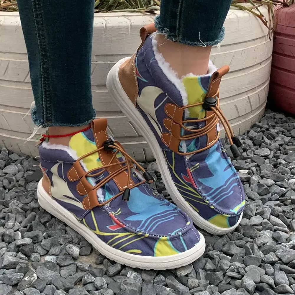 Moda autunno e inverno delle giovani donne Nuovi stivali da neve casual alti stampati blu, mocassini stringati con punta tonda comodi e caldi per studenti, scarpe da ginnastica, scarponi da trekking, scarponi da trekking.