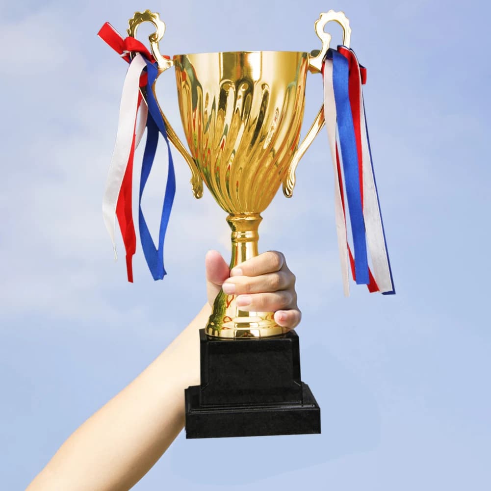 Partita sportiva Metal Champions Trophy Contest Business Metal Coverless trofei Award trofei di calcio medaglia Souvenir Cup