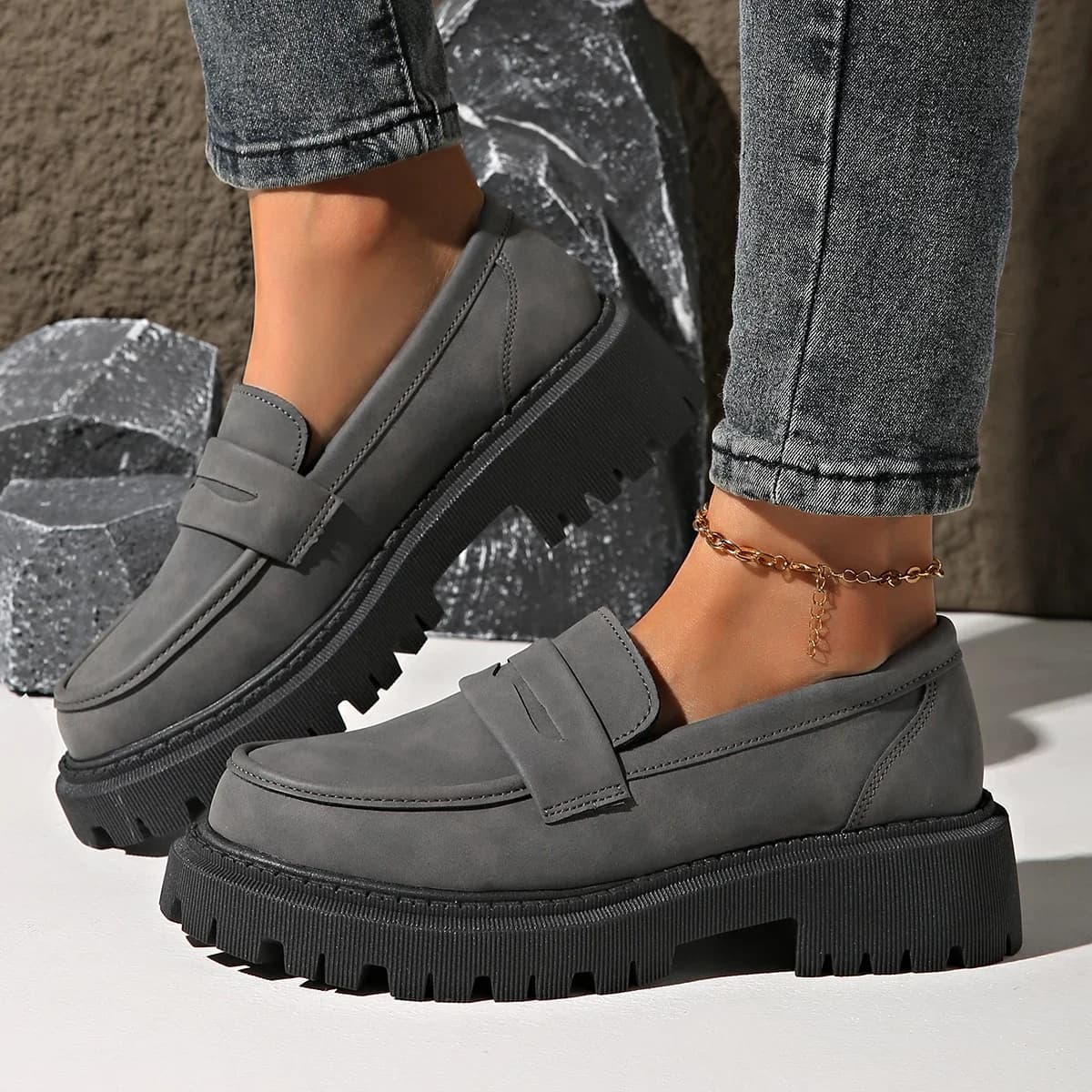 Rimocy Mocassini con plateau tinta unita da donna Comodi slip on scarpe da passeggio Donna Taglie forti Scarpe eleganti stile preppy alla moda