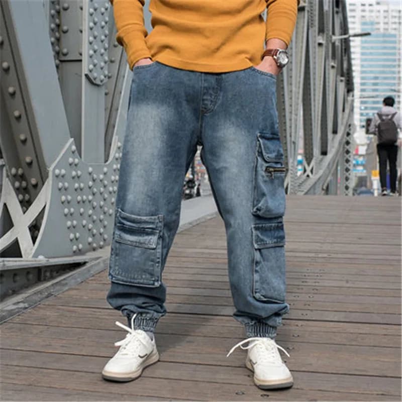 Jeans Harem Hip-Hop oversize da uomo pantaloni larghi in Denim Cargo con tasche multiple pantaloni larghi da Skateboard Plus Size M-6XL