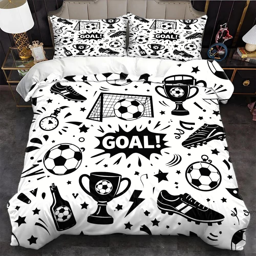 3Pc Football-Themed Duvet Cover Set, Three-Piece Bedding Set (1*Duvet Cover + 2*Pillowcases), Suitable for All Seasons, Machine Washable Bedding, Double Bed Cover Set with Invisible Zipper, Universal Large Duvet Cover for Home, Dormitory, Master Bedroom, and Guest Room, Trendy Sports-Style Football-Themed Bedding, Three-Piece Bedding Set with Trophy and Sneaker Designs, Personalized Football Fan Bedding Set, Easy-To-Clean Football-Themed Bedding, Three-Piece Duvet Cover Set with Football Print 2D