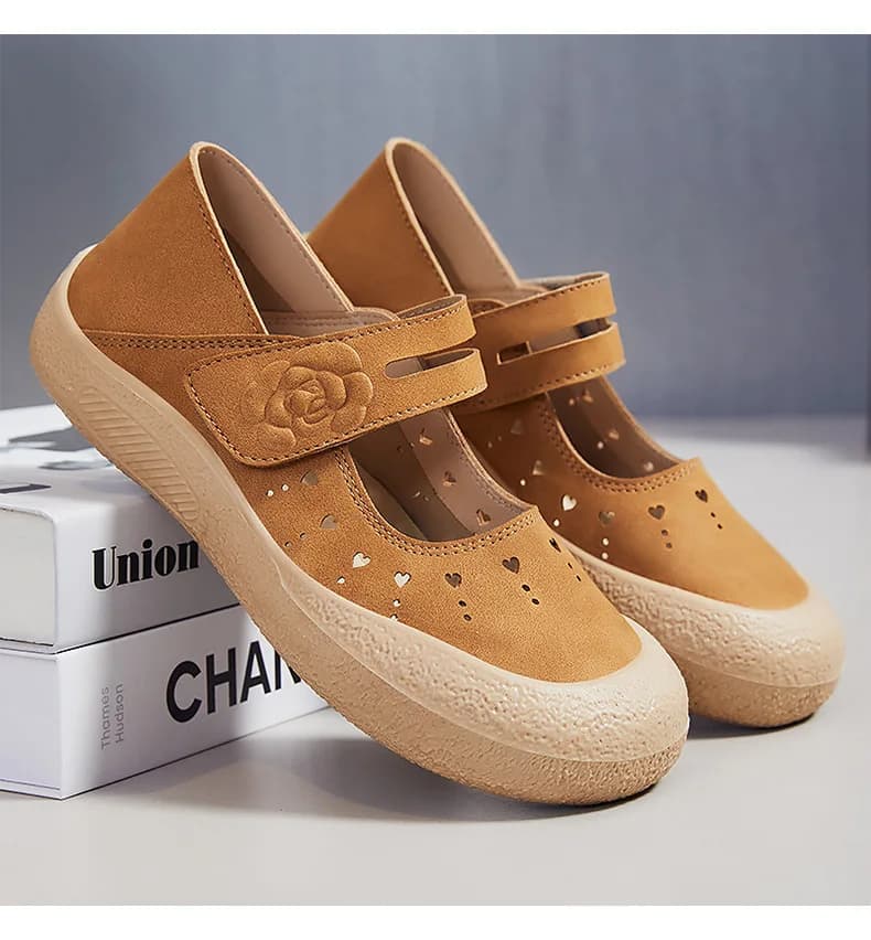Scarpe slip-on traspiranti casual estive 2025 da donna Comfort suola morbida antiscivolo da passeggio, all'aperto, scarpe da mamma in stile taglio basso