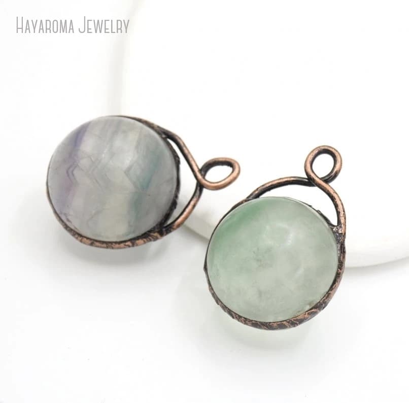 10 pz Rame Fluorite Sfera di Cristallo Della Pietra Preziosa Collana Ciondolo Strega Wicca Pagan Occulto Punk Boho Scrying Fortune Telling Fascino