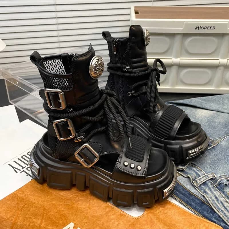 Stivali da moto alla moda in stile britannico con suola spessa, altezza maggiorata, stile punk bello personalizzato, comodi Botas Mujer