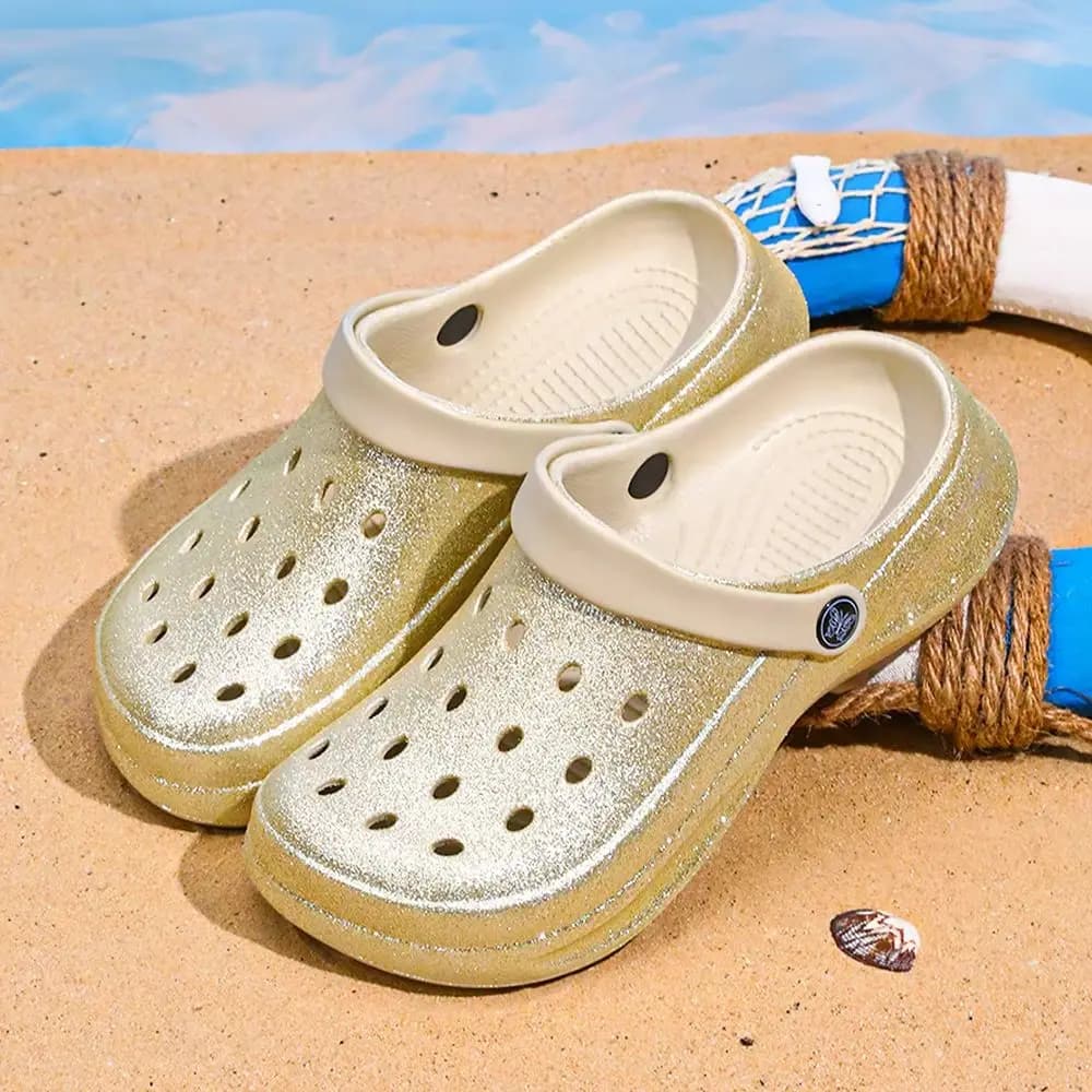 Fashion ladies' clogs charm, Lightweight Two-way Wear Garden shoes, Comfortable Women's Non-slip Beach shoes 816