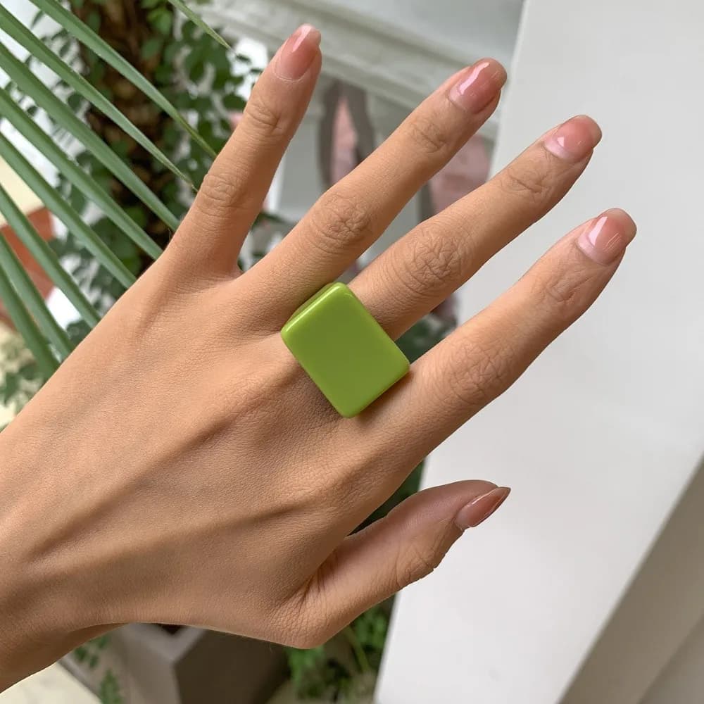 New Fashion Colored Acrylic Ring Simplicity Temperament Geometric Square Ring Trendy Resin Ring