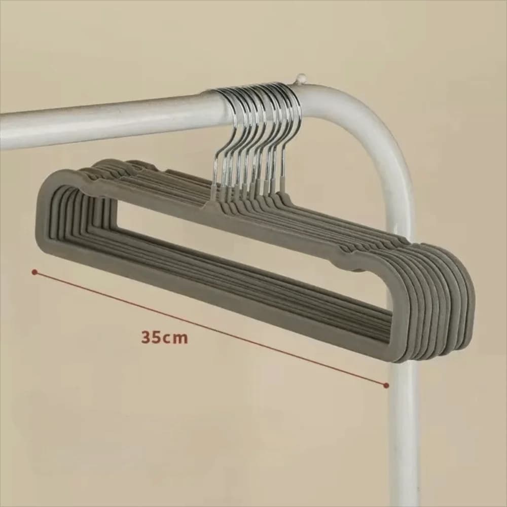 5/10 pieces of thin coat hangers in non-slip velvet 360 ° Clothes rack in Sweatshirt Salvaspazio for Pants, Organizers for Wardrobes and Containers