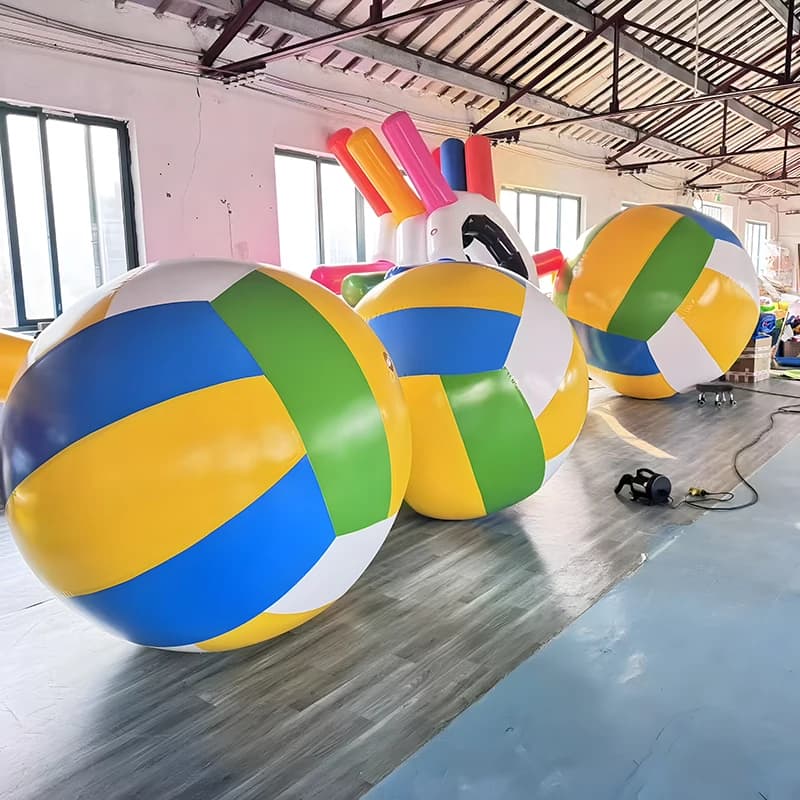 Pallone da Spiaggia Gonfiabile Gigante in PVC con Logo Personalizzato, Grande Pallone da Pallavolo Gonfiabile con Verniciatura a Spruzzo Colorata