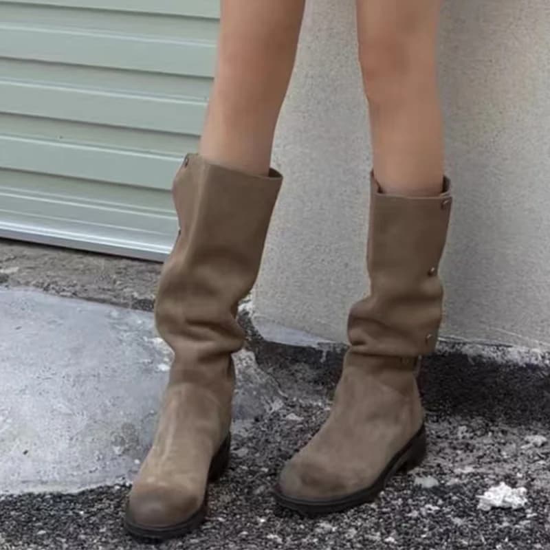 Stivali alti da donna con tacco alla moda Stivali da neve in pelle scamosciata casual Stivali lunghi da donna firmati invernali 2025 Sneaker Botas da moto di nuova marca