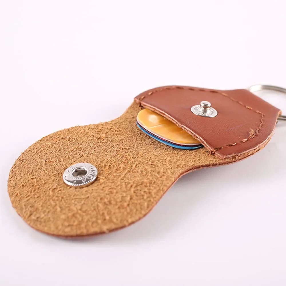 Portachiavi porta plettro in pelle PU premium da 1 pezzo - Accessorio per chitarra durevole con custodia per mediatore di facile accesso (opzione confezione da 3)