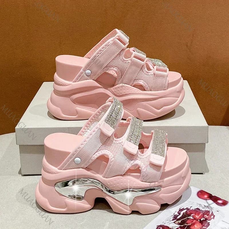 Pantofole con zeppa e tacco alto da 10 cm per donna Nuovi sandali estivi con plateau alto Donna con fondo spesso antiscivolo Infradito da spiaggia neri