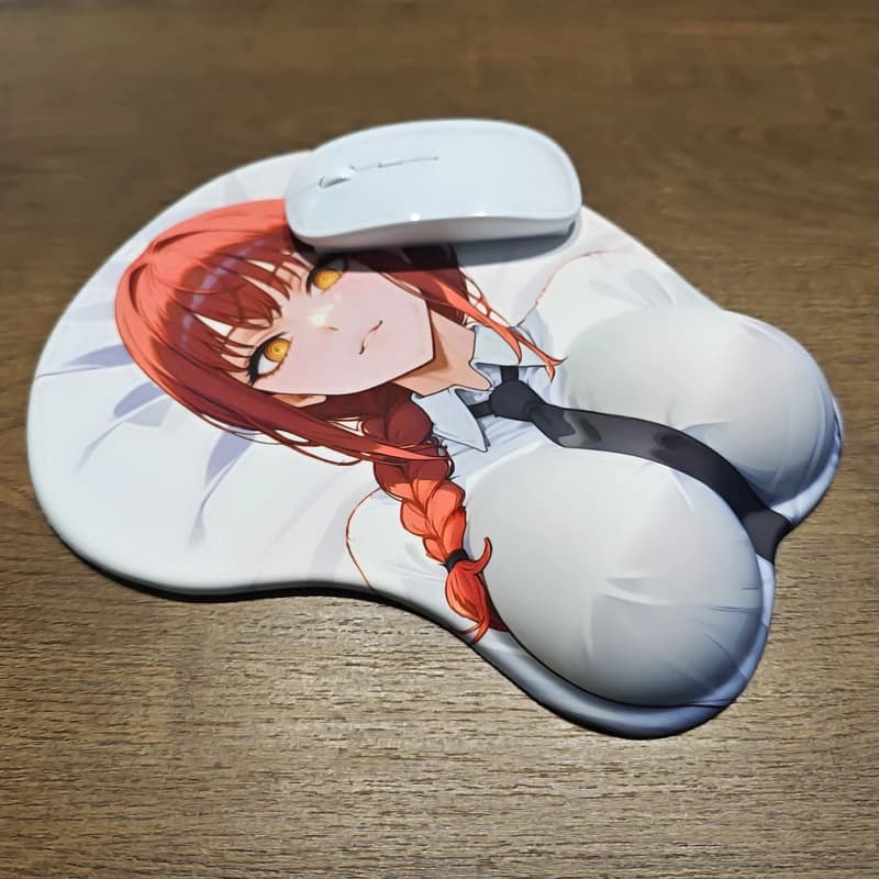 Anime Chainsaw Man Makima Seno Sexy Culo 3D Mouse Pad Ragazza carina Poggiapolsi Gel di silicone Tappetino da scrivania Tappetino giapponese Hentai