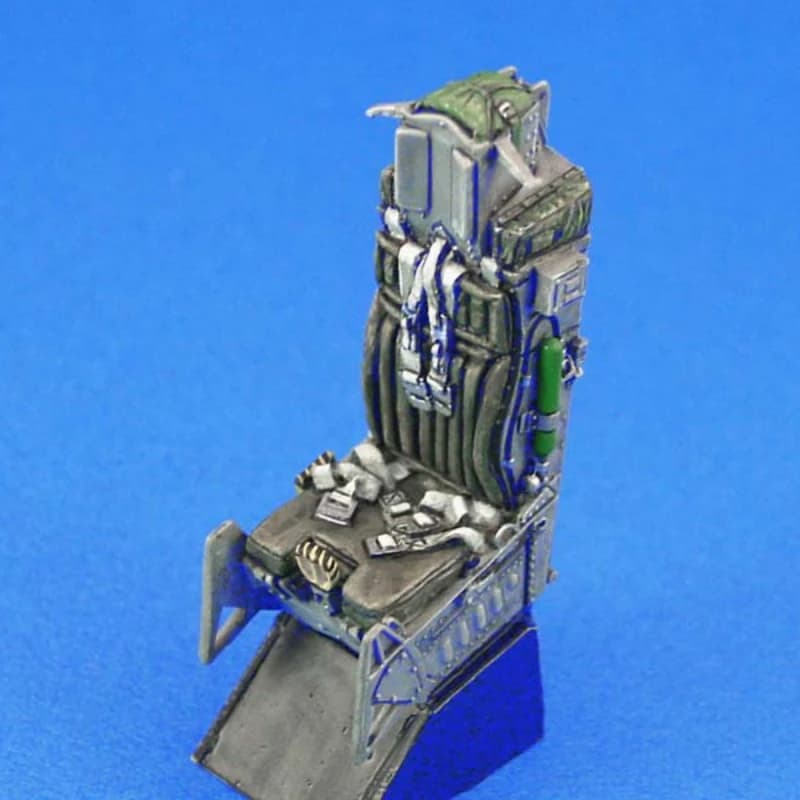 1/32 Kit di montaggio modello figura in resina pressofusa F-16 Fighting Falcon Fighter (ACES-II) sedile di espulsione non verniciato