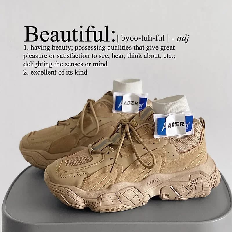 Scarpe da uomo Sneakers Sneakers Casual maschili Tenis scarpe di lusso Trainer Race calzature traspiranti mocassini moda scarpe da corsa uomo nuovo