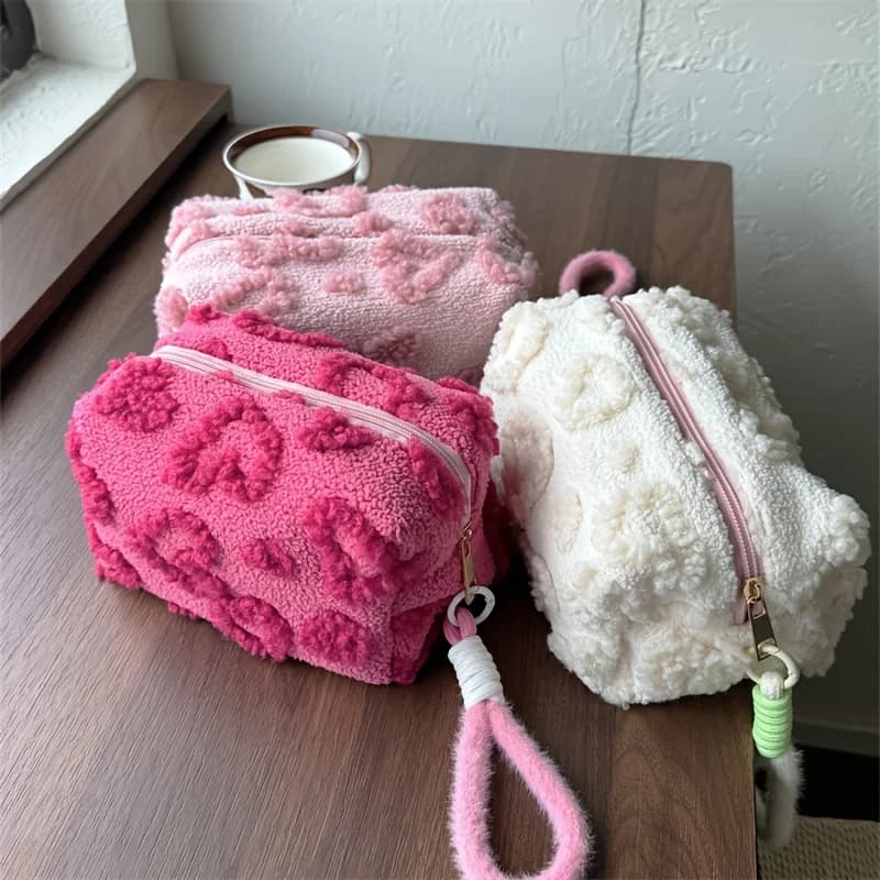 Borsa per cuscino portatile piccola e fresca per l'autunno e l'inverno, borsa per il trucco, essenziale per il viaggio delle donne, borsa per la cura della pelle