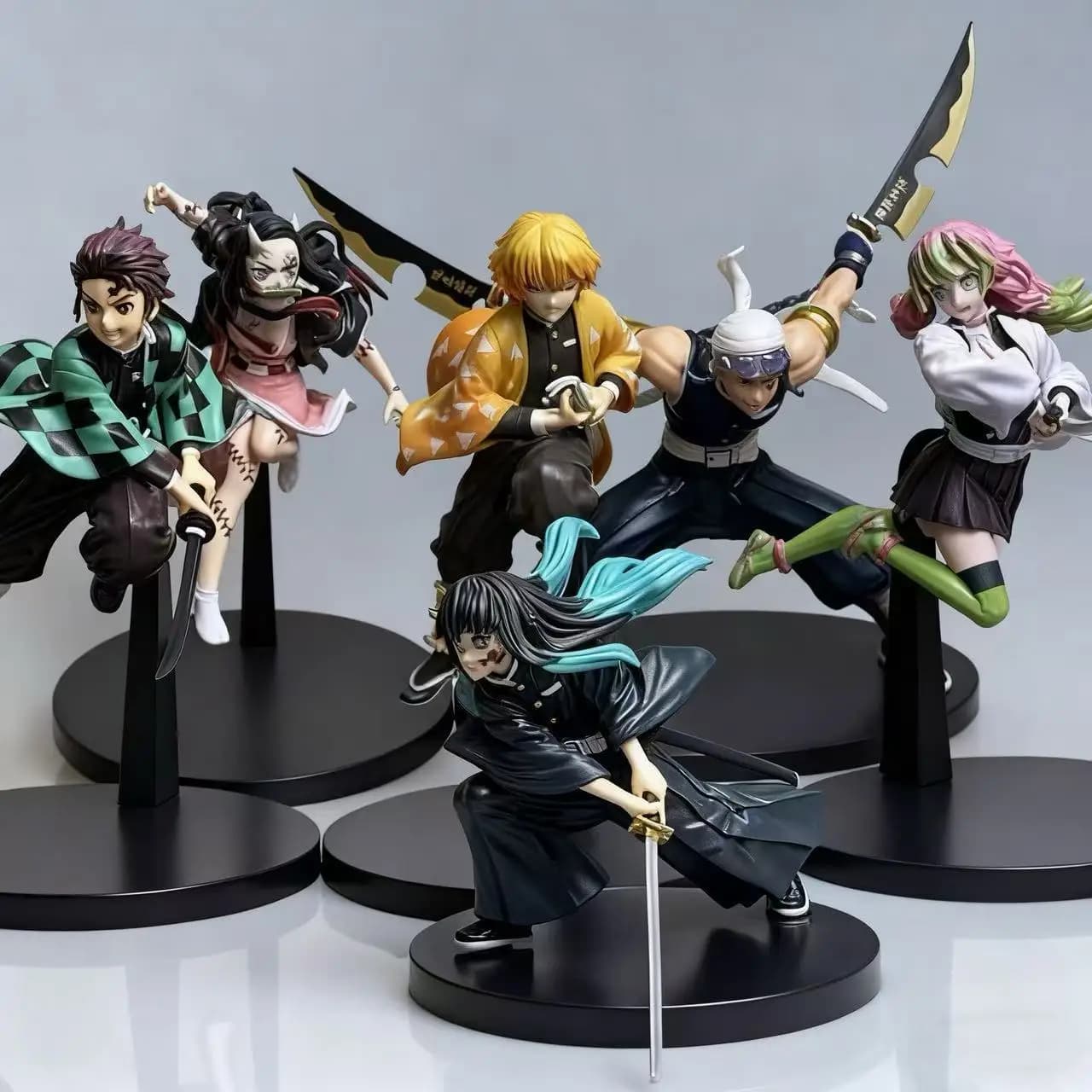 Figurina anime Demon Slayer, Tanjirou Agatsuma, Zenitsu, Kyoujurou, modello anime, action figure in PVC, da collezione, idea regalo.