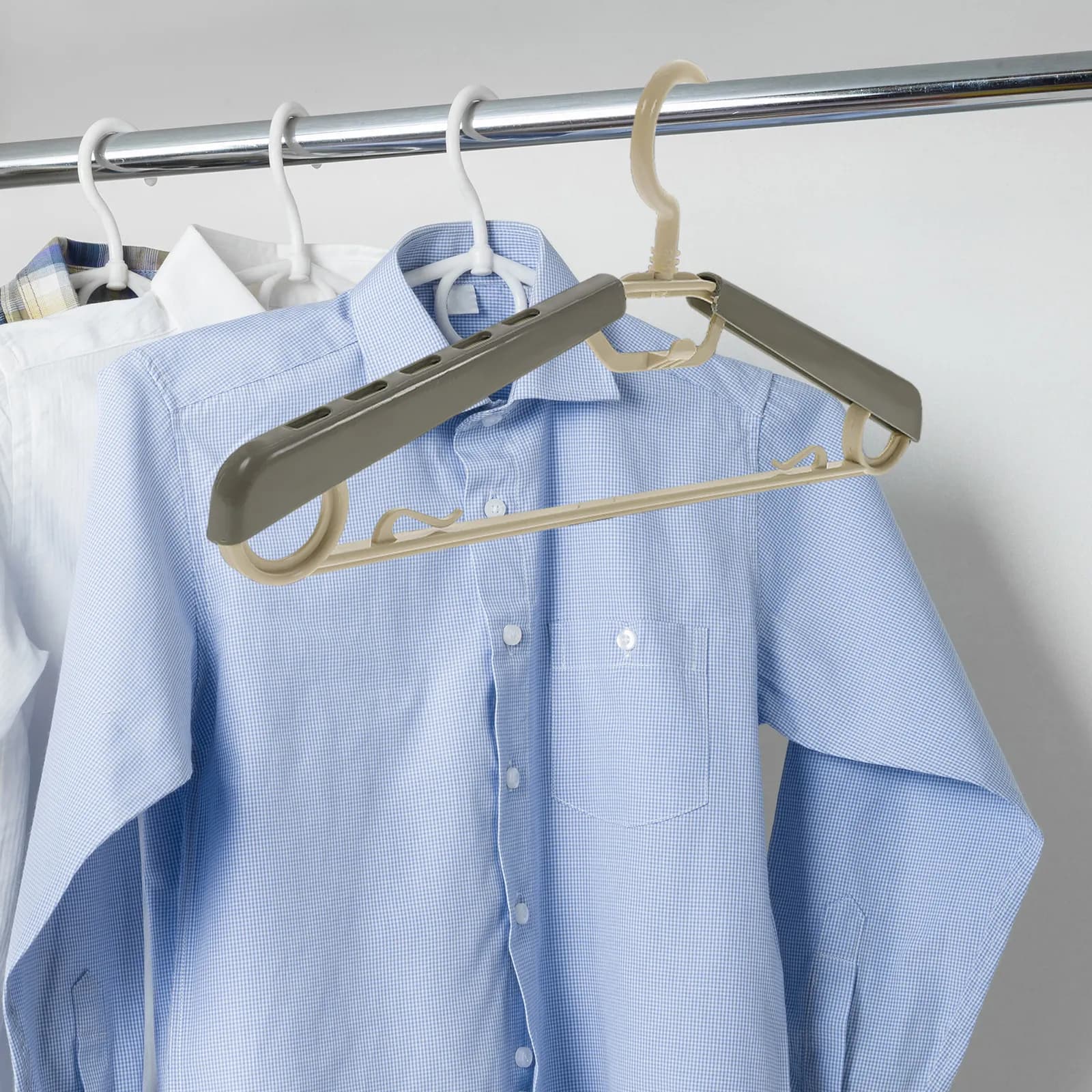 10Pcs Heavy Duty ABS Plastic Hangers Space Saving Adjustable Extra Wide Pants Racks for Closet Clothes Sweaters Coats Storage
