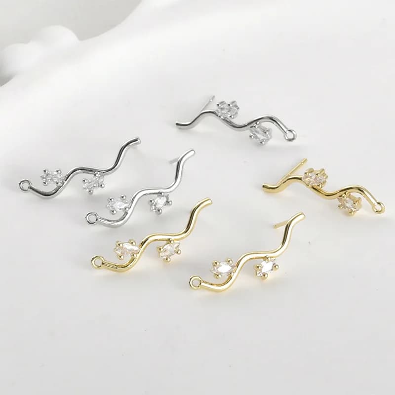 Orecchini a Perno con Foglia Ondulata a Forma di S in Zircone, Placcati in Oro 14k con Ritenzione del Colore, Materiale per Accessori Fai-da-Te