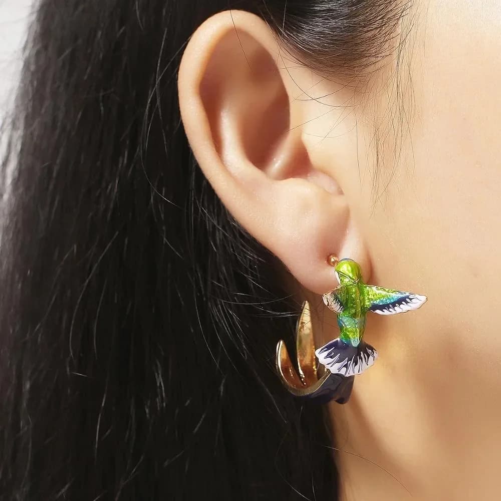 Boho Ethnic Flying Hummingbird Painting Oil Bird Earrings Animal Jewelry Cute Women Female Earrings Wedding Party Earrings Gift