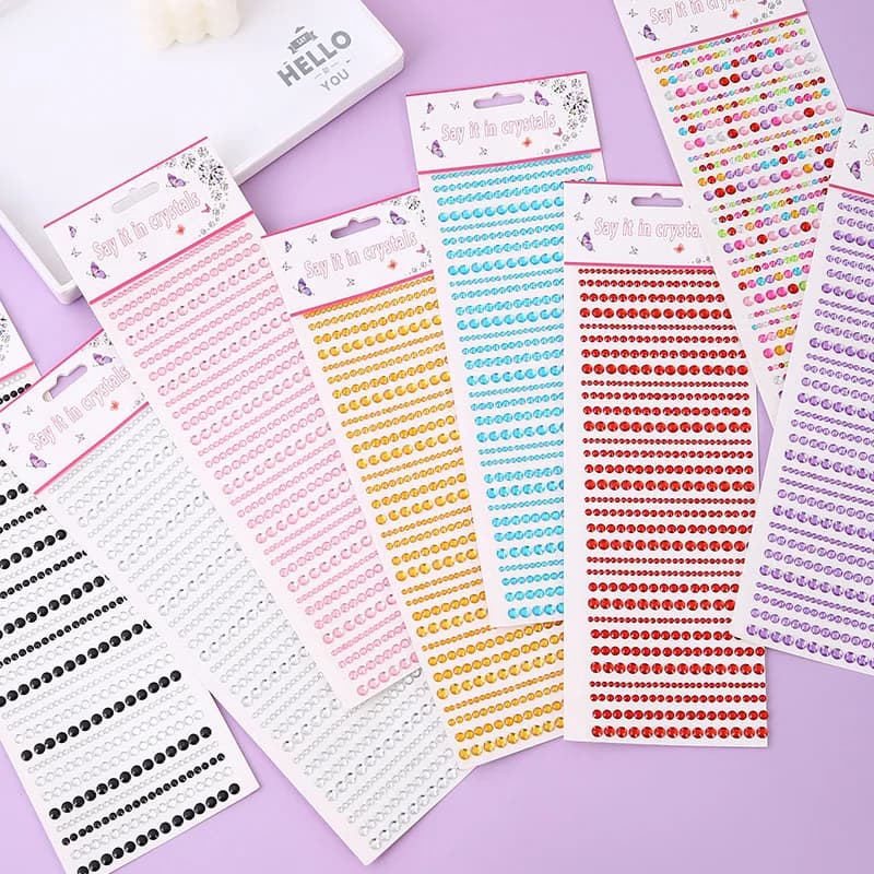 Acrylic Stickers with Diamonds of Various Sizes, Self-adhesive Gems for DIY-Te Cover Decoration for Telephones, Water Bottles and Craftsmanship