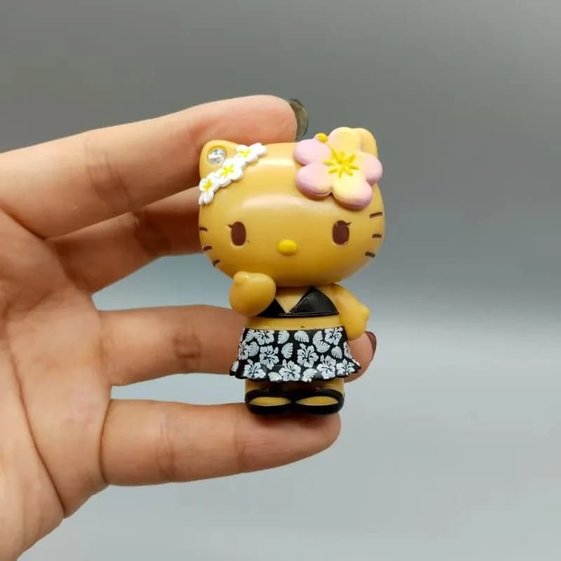 Action Figure - 8 Stili Kuromi, My Melody, Pochacco, Vacation Model Toys, Cute KTSE - Ornamenti da Collezione per Scrivania