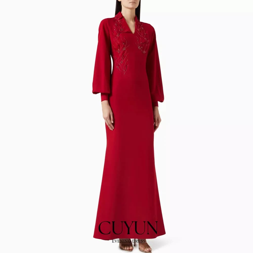 CUYUN Abito da sera personalizzato impreziosito da perline rosse con scollo a V maniche lunghe Abito formale lungo elegante e modesto Abbigliamento da ospite per festa di nozze