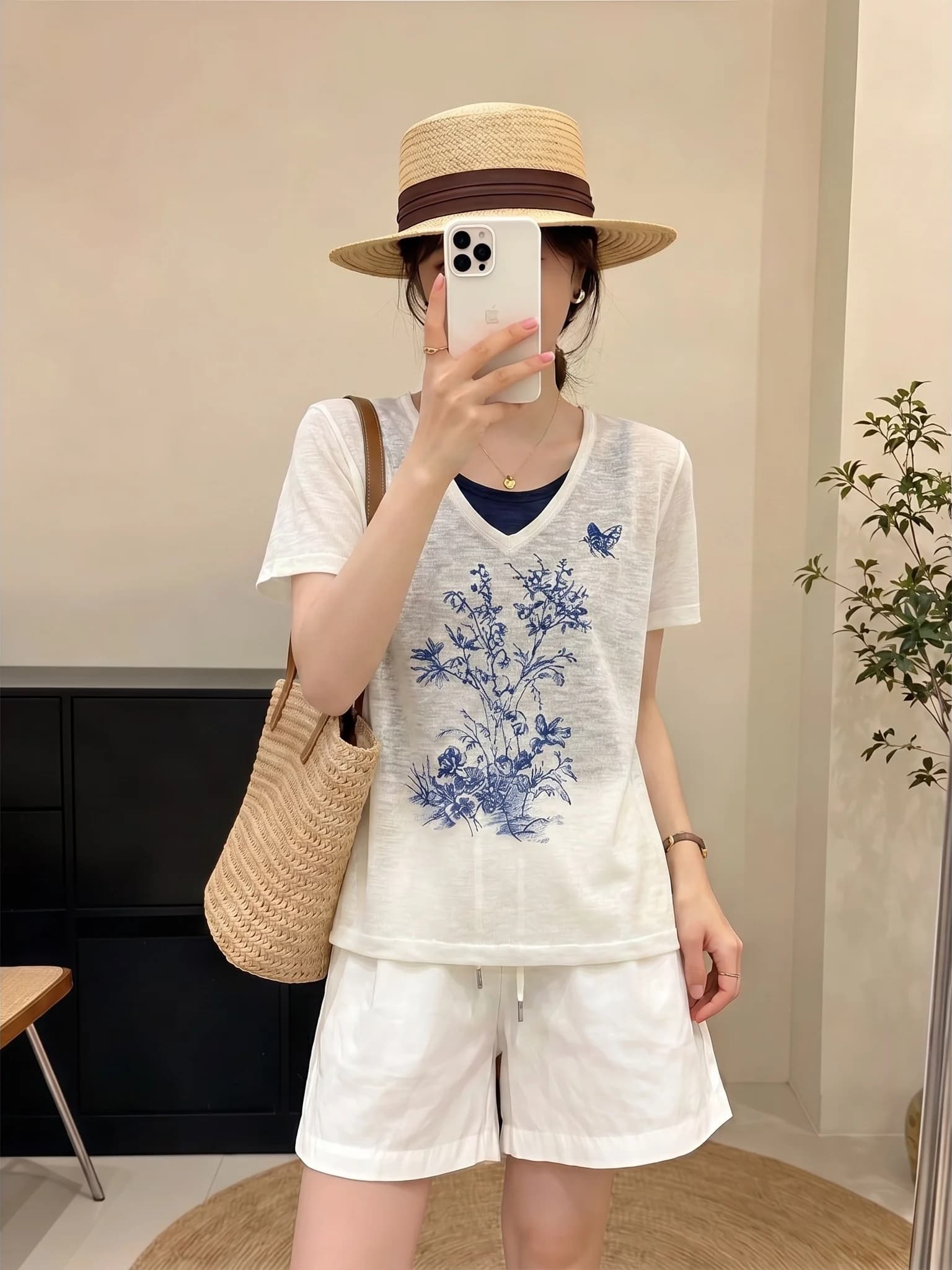 Slimming Bamboo Rayon Ice Silk V-Neck Short Sleeve T-Shirt Women's plus Size Summer New Style Commute Korean Loose Fit Top