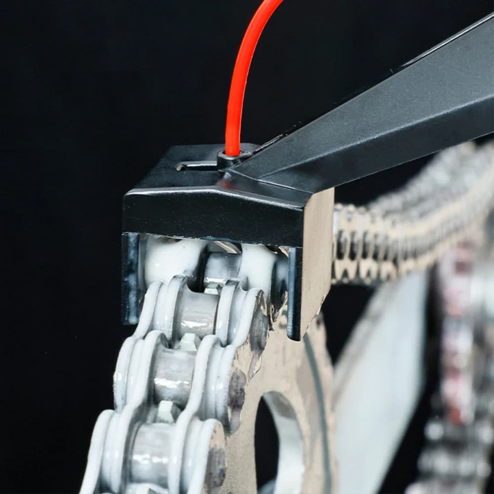 Chain Cera Applicator with Positioner and Support for Cane, No Wasting, Chain Cleaning Accessories, Motorcycle Maintenance Tool