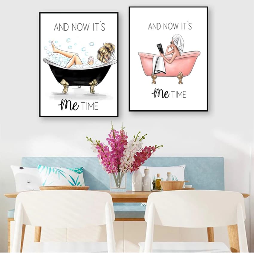 Immagine della vasca da bagno Pittura su tela Cornice modulare Immagine Decorazione della casa Bagno nordico Poster Wall Art HD Print Girl on The