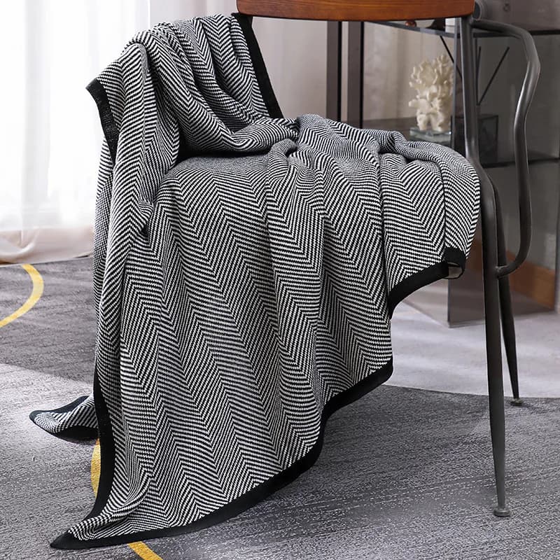 Coperta lavorata a maglia stile nordico Ins Coperta per divano casual Coperta per aereo Ufficio Pisolino Campeggio Tempo libero Coperta con scialle morbido Copriletto piccolo