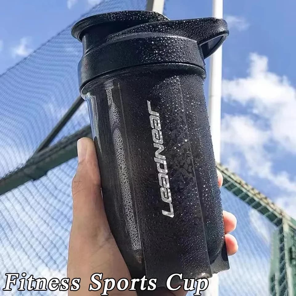 Outdoor Portable Sports shaker bottle Shake shaker bottle for protein powder leak-proof water bottle for drinking fitness workout in the gym