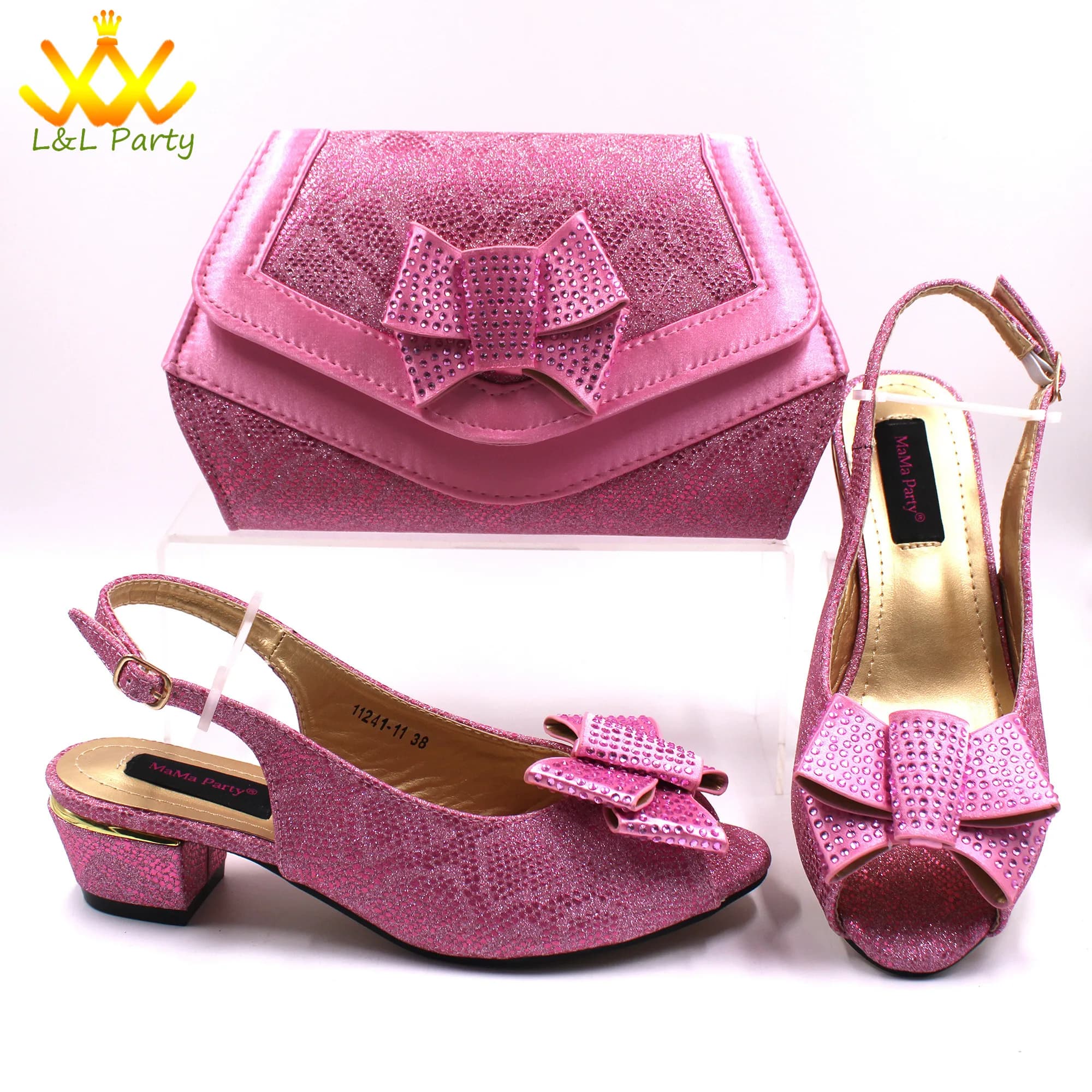 Rosa nuovi arrivi Set di scarpe e borse da donna nigeriane Design italiano tacchi bassi con sandali con punta aperta in cristallo per la festa
