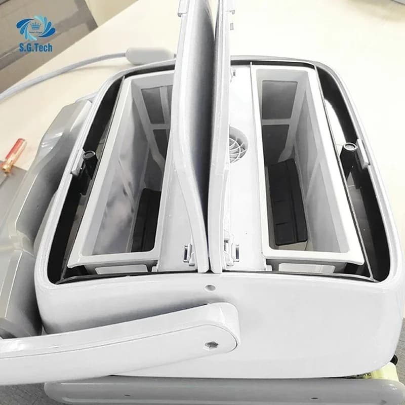 Aspirapolvere robot wireless automatico Modello corona a batteria Strumenti e accessori per la pulizia della piscina per piscina d'acqua