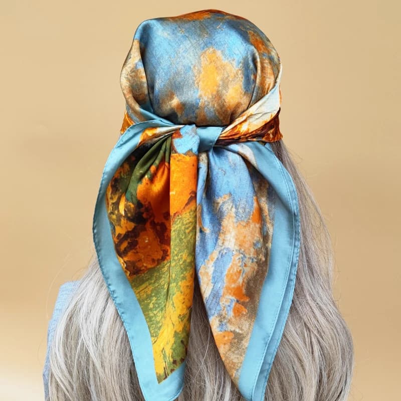 Women Four Seasons Fazzoletto Popular Design Scarf Square 2023 New 70X70 CM Luxury Style Beach Scarves Solar Silk Protection Hijab
