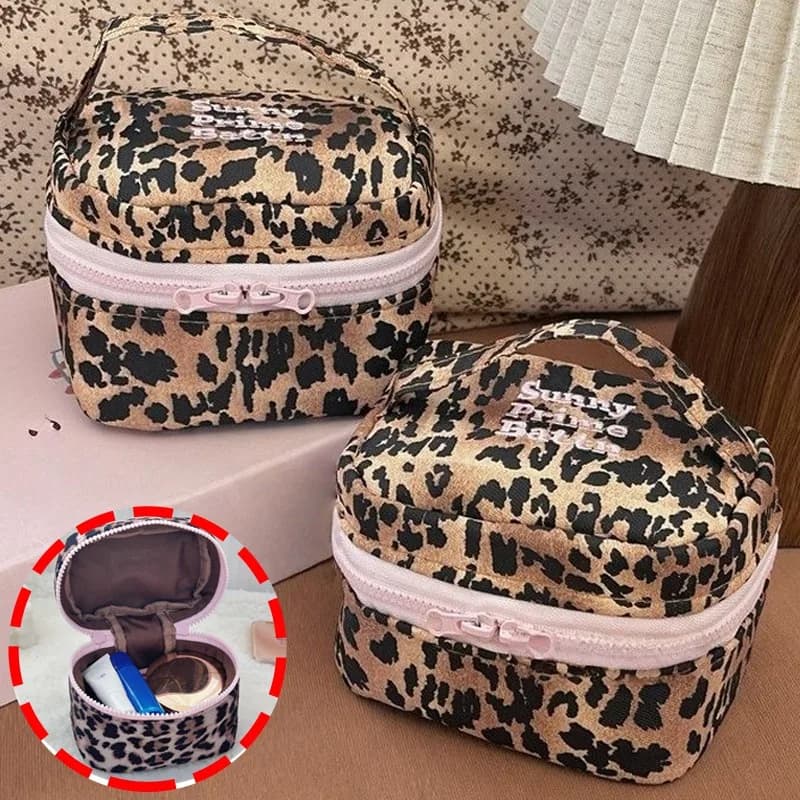 Travel Makeup Bag Small Waterproof Toiletry Case with Leoped Printing for Cosmetic Brushes Portable Organizer Punzoni For Home
