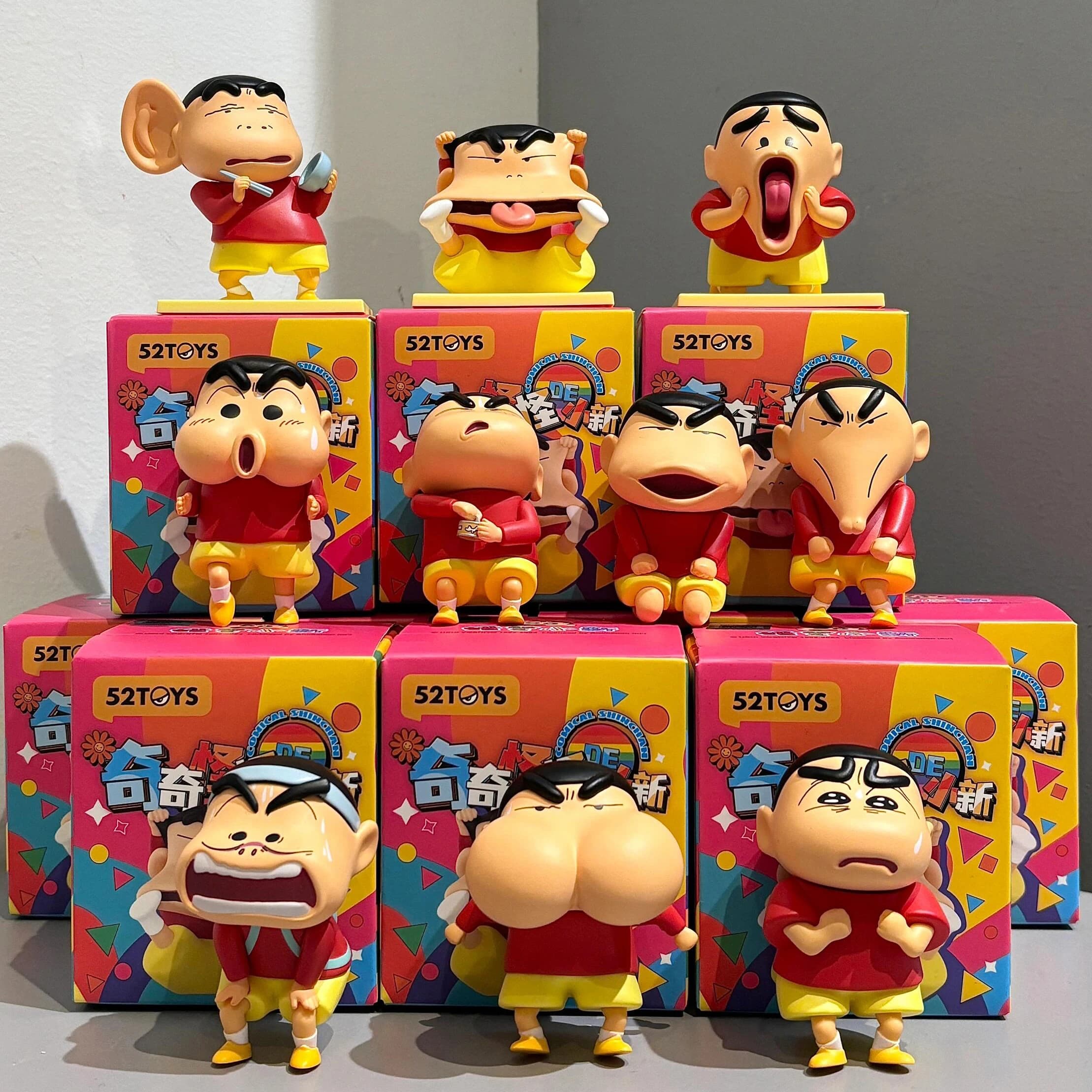 Genuino Strano Strano Pastello Shin-Chan Anime Figura Serie Cieco Scatola Simpatica Bambola Tendenza Giocattolo Decorazione Ornamento Regalo Di Compleanno