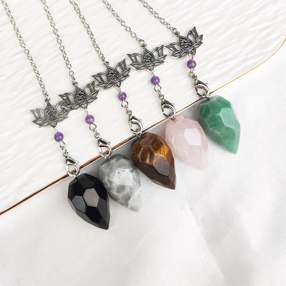 Ciondolo amuleto con pendolo in pietra sfaccettata Labradorite ametista naturale curativa per gioielli di moda divinazione