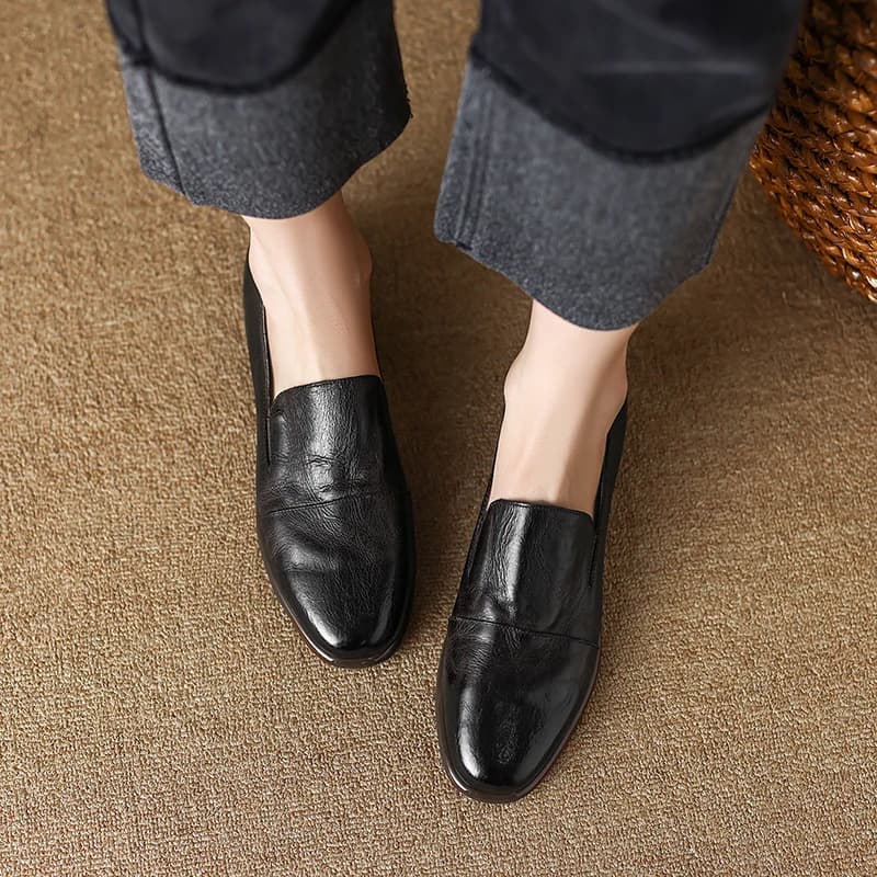 Mocassini primaverili scarpe basse da donna in vera pelle di vacchetta scarpe da donna con punta quadrata mocassini Vintage Slip-On pigri scarpe da passeggio Casual da donna