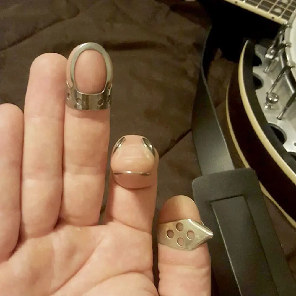 1Set Brass Metal Banjo Finger Picks Adjustable Open Design Guitar Playing Accessories Guitar Picks Open Design Finger Pick