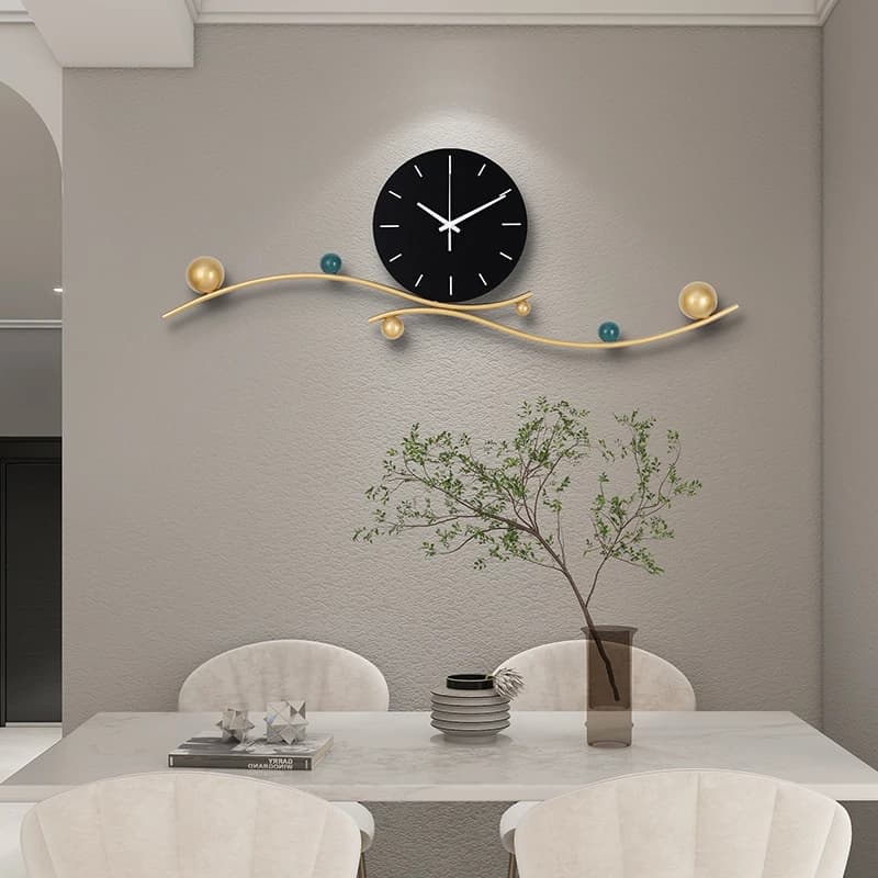 Orologio da Parete al Quarzo Silenzioso con Design a Sospensione, Decorazione per Soggiorno e Camera da Letto, Arte Murale Moderna e di Lusso, Regalo Trendy per la Casa
