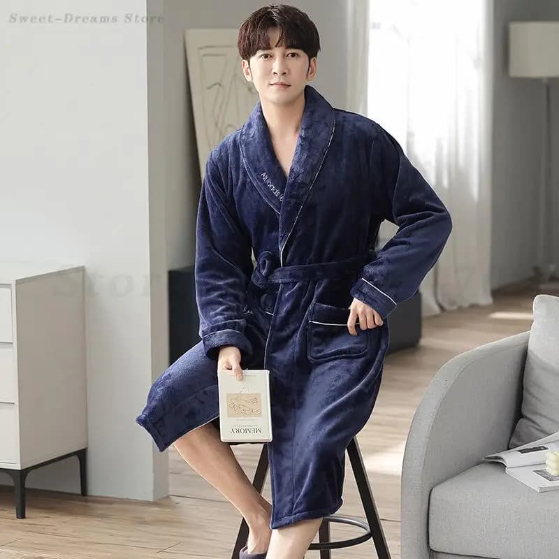 Indumenti da notte in flanella da uomo Accappatoio invernale in pile di corallo spesso Accappatoio Kimono Maschio caldo Yukata Allentato Casual Abiti per la casa 4XL Camicia da notte