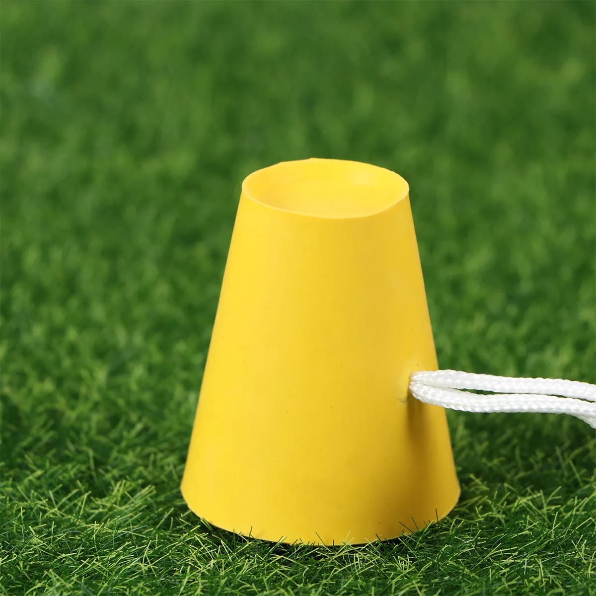Set di 4 Tee da Golf in Gomma Jumbo di Varie Altezze, Gialli e Rossi, Non si Sgusciano, Facili da Usare anche nelle Giornate Invernali Ghiacciate