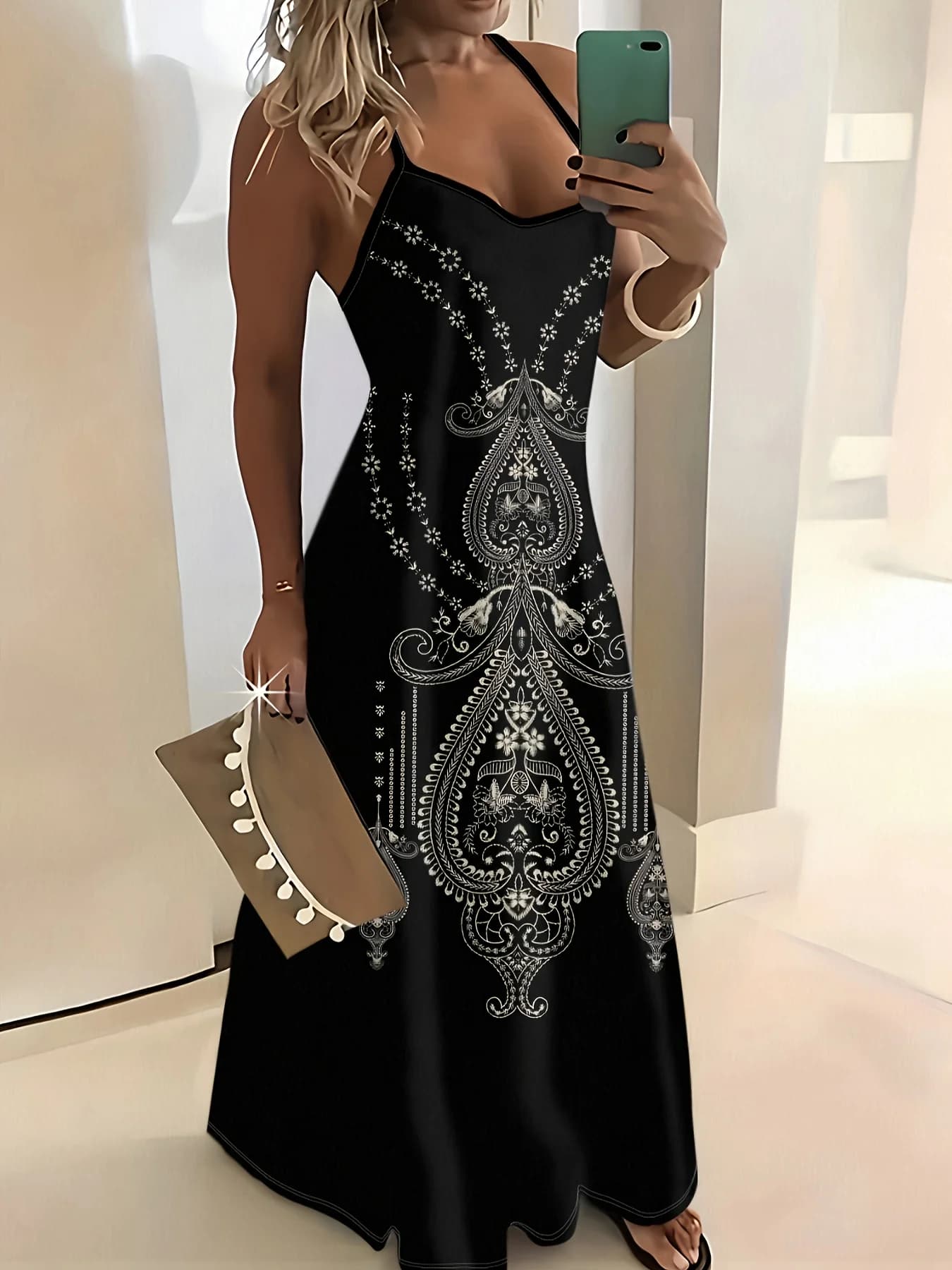 Printed Design summer vacation style Black And White Paisley Pattern pattern content round neck spaghetti strap dress