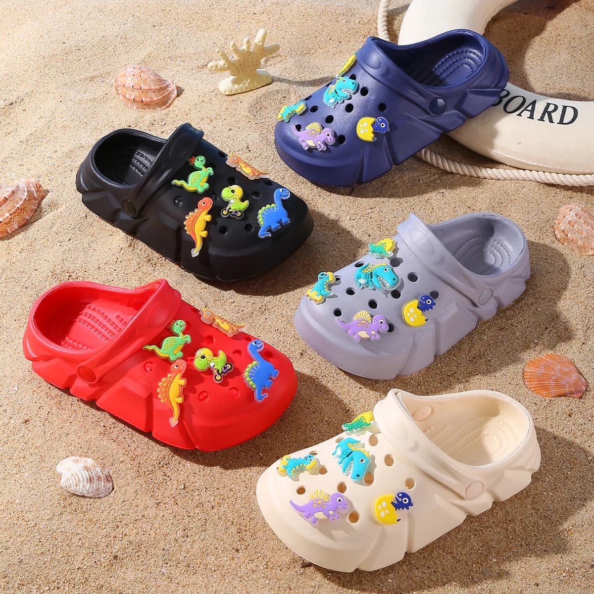 Breathable Casual Hoses for Boys with Bright Dinosaur Shape Decoration, Light Pumps for Shower, Beach and Pool 3057