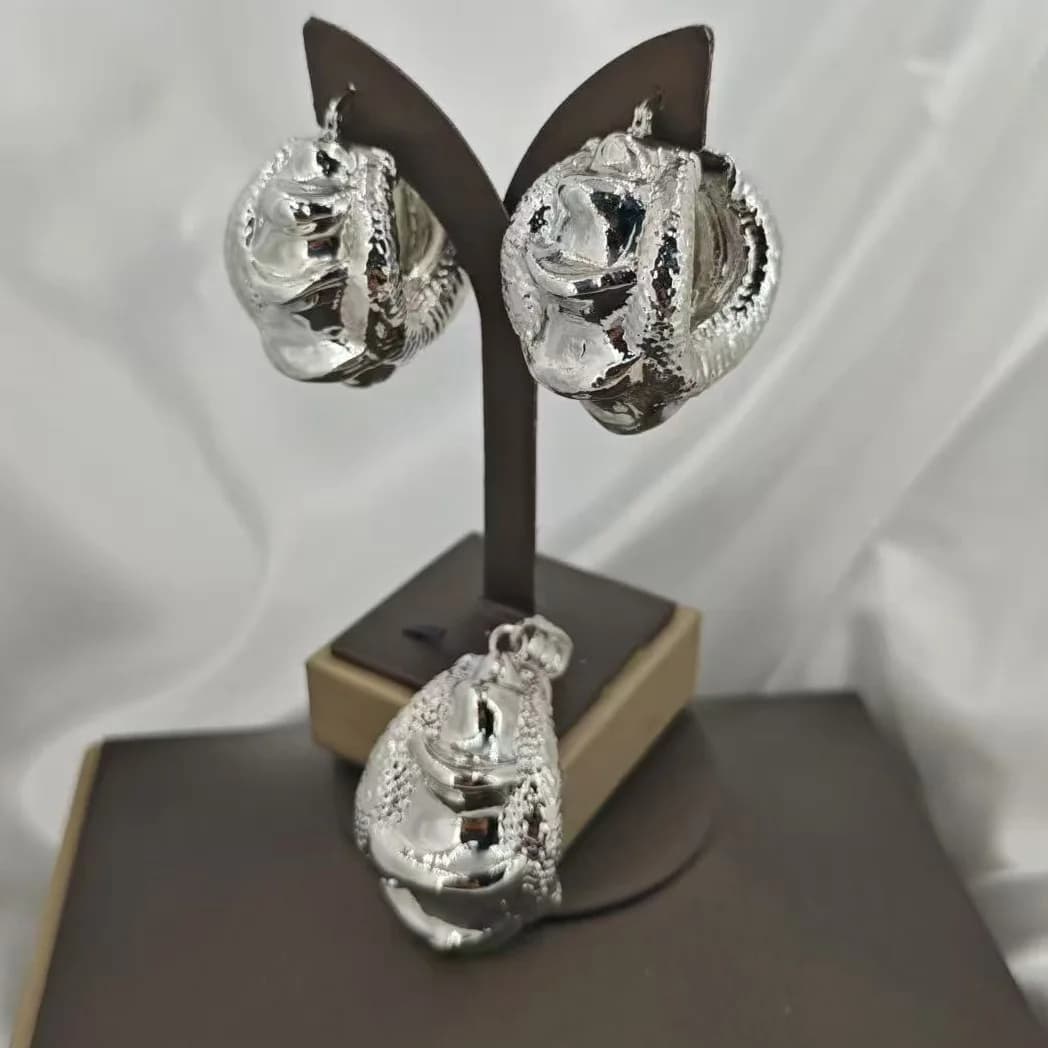Dichiarazione alla moda argento leggero due pezzi set di gioielli per le donne orecchini collare grande festa di nozze gioielli di spedizione gratuiti