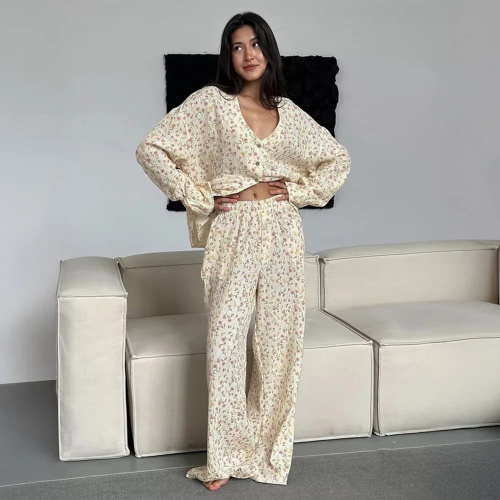 Nuovo Pigiama Primaverile da Donna con Maniche Lunghe e Pantaloni, Abbigliamento Comodo per Casa, Set 2 Pezzi, Nuovo Completo Stampato