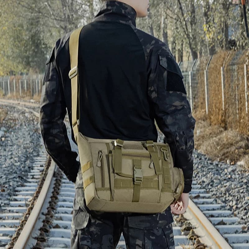Borsa a tracolla mimetica da uomo Borsa da campeggio tattica da pesca Borsa da trekking Borse da arrampicata Borsa a tracolla per laptop da viaggio multitasche di grandi dimensioni