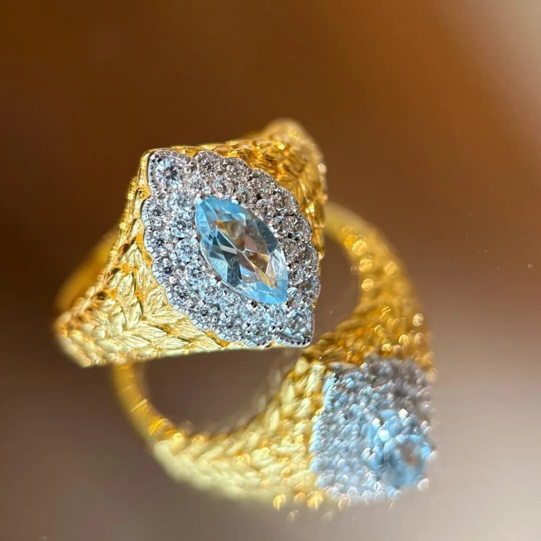 Anelli di pietre preziose blu a punta oliva con micro diamanti intarsiati di lusso leggeri e alla moda vintage per gioielli da sposa eleganti da donna