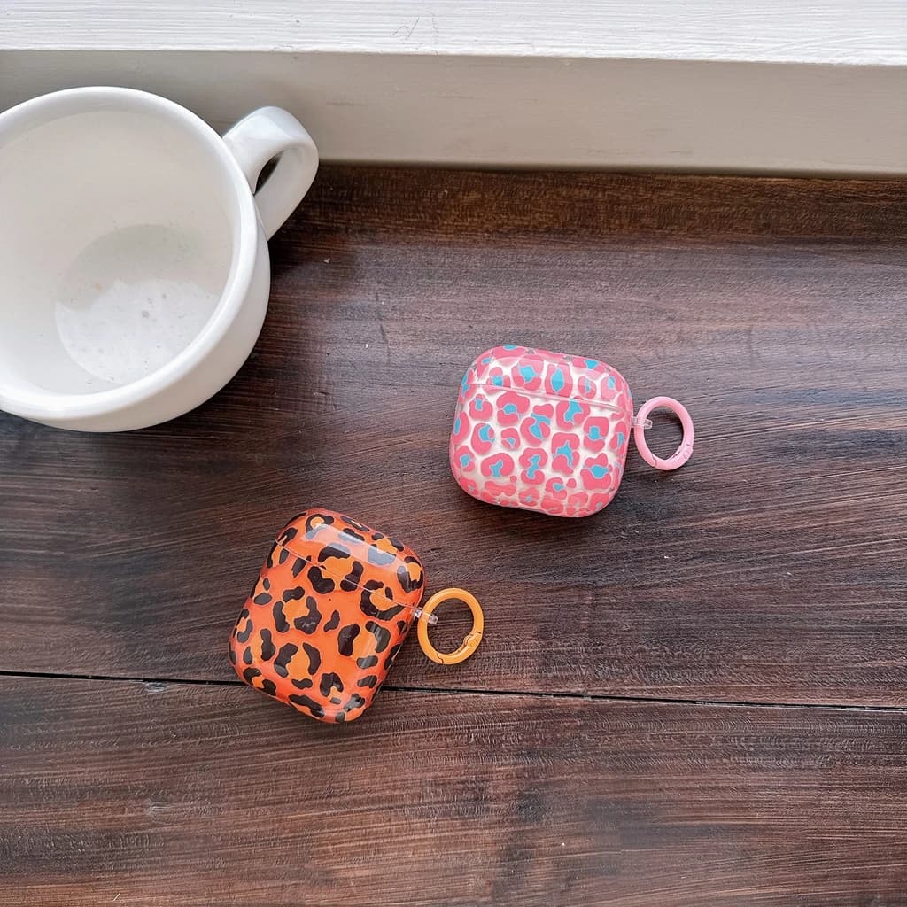 Stylish Retro Color Collision Leopard Print With Hook Earphone Case Cover for AirPods 1 or 2 3 4 Pro 2 Pro 3
