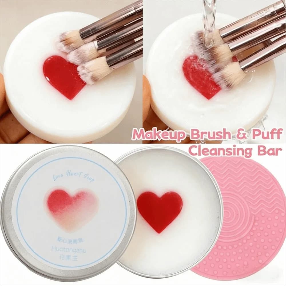 Deep Clean Makeup Brush Cleaner Soap with Silicone Mat Heart Shape Cosmetic Sponge Cleaner Quick-Dry Reusable Beauty Tool Washer